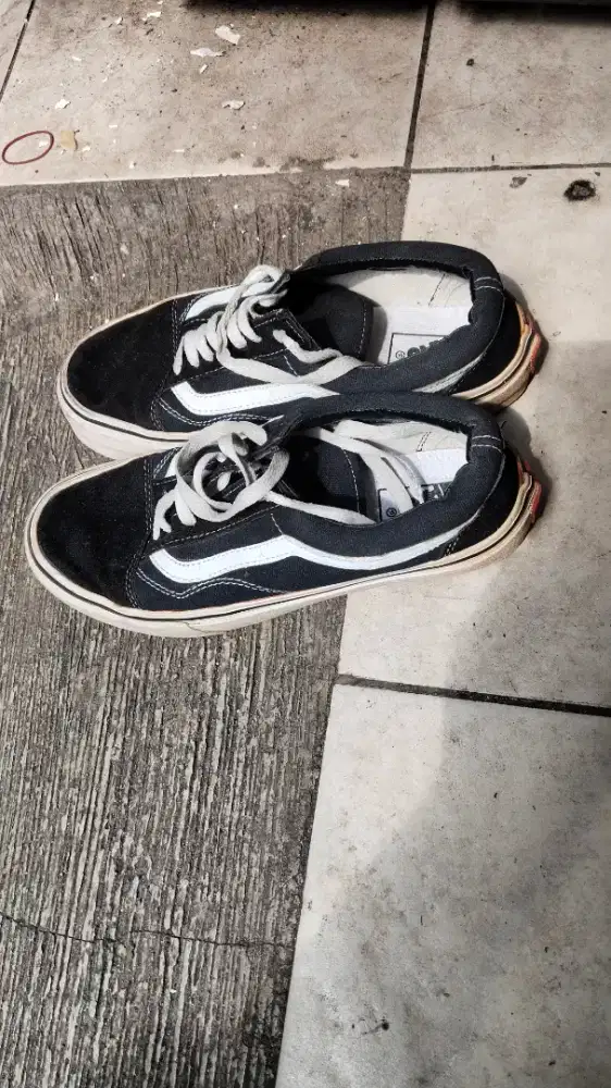 Sepatu Vans old skool 38