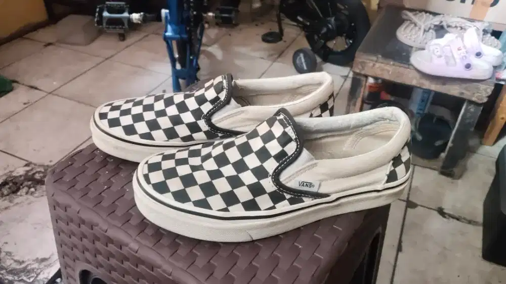 Sepatu slip on Vans Checkerboard original