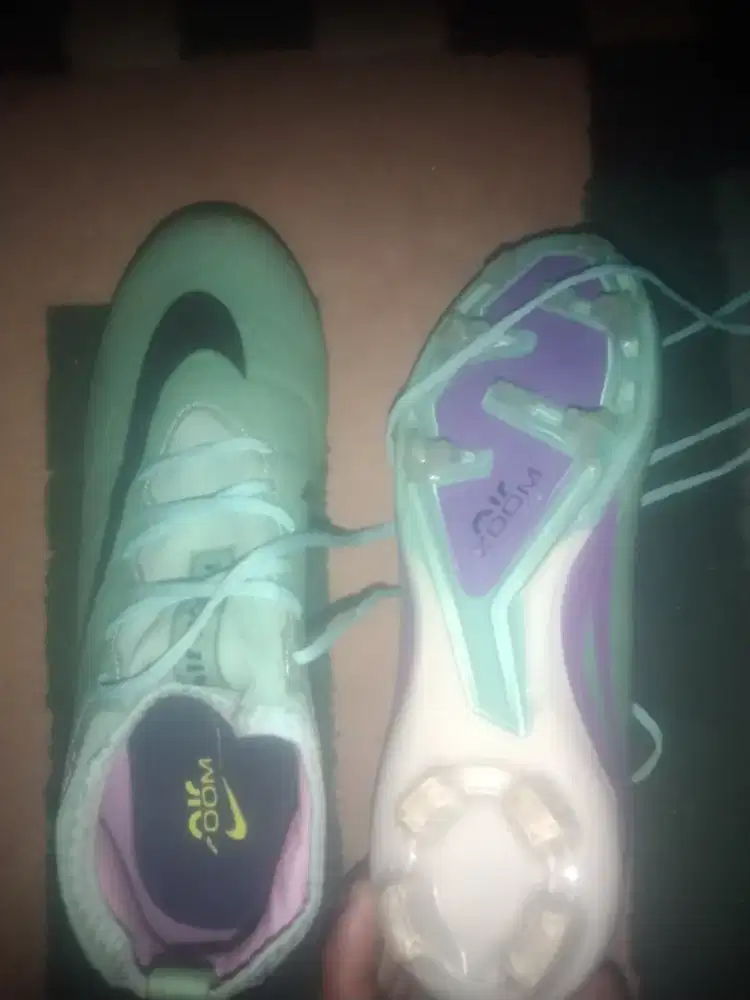 Sepatu Bola Nike Air Zoom
