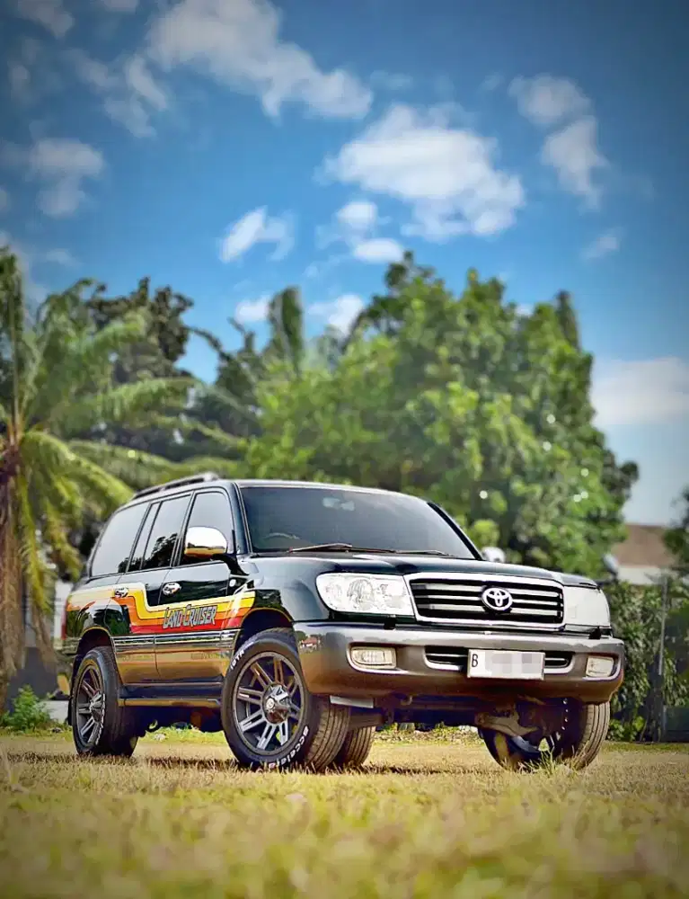 LANGKA VX100 50th Anniversary Diesel Solar VXR VX80 LandCruiser prado