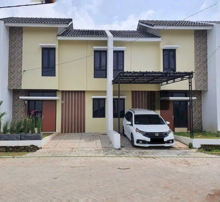 Over Kredit Murah - Rumah 2 Lantai di Bumi Indah City