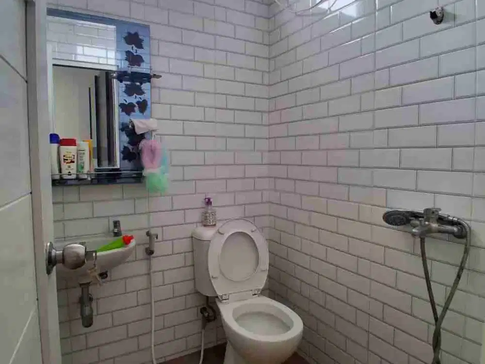 Dijual rumah bagus 2 lantai Cisaranteun arcamanik