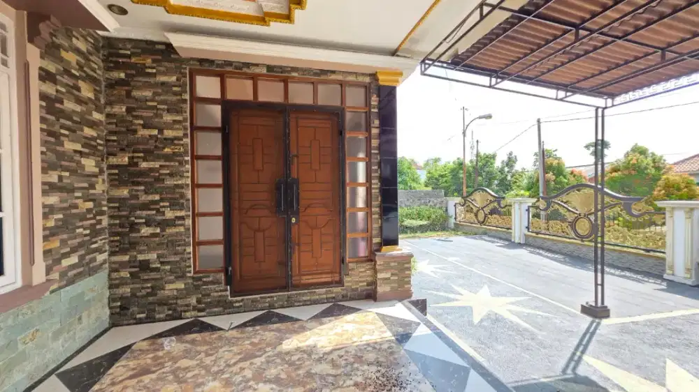 Rumah mewah pusat kota palembang