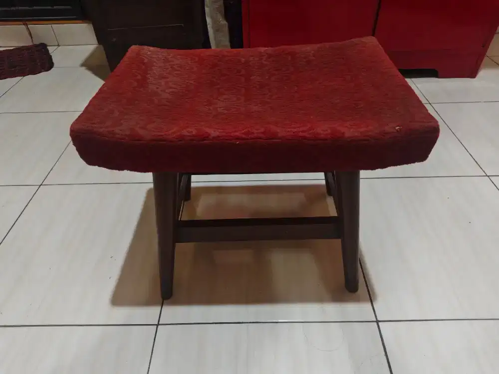 Jual kursi meja rias