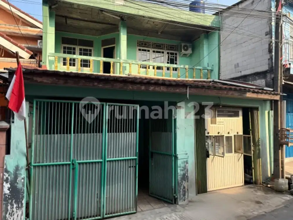  Rumah Murah Lokasi Strategis Dekat Mall Puri Indah dan Tol Kembangan Utara Jakarta Barat
