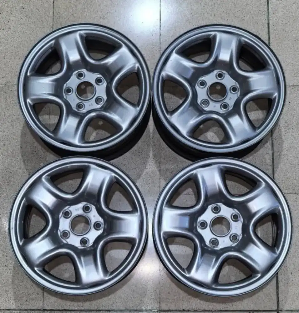 Velg Toyota Rav4