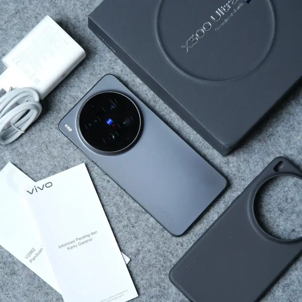 Vivo X300 Ultra 16/512GB Garansi 2028