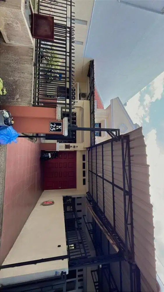Di jual rumah SHM beserta full perabot ( isian )