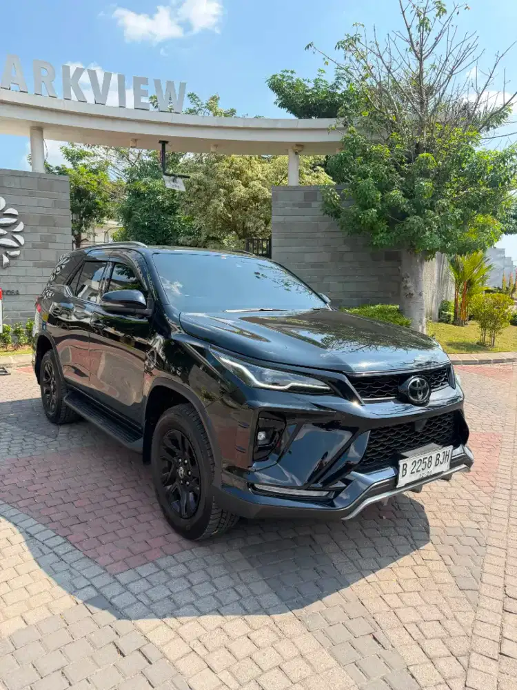New Fortuner 2.8 GR SPORT TSS Diesel AT 2024