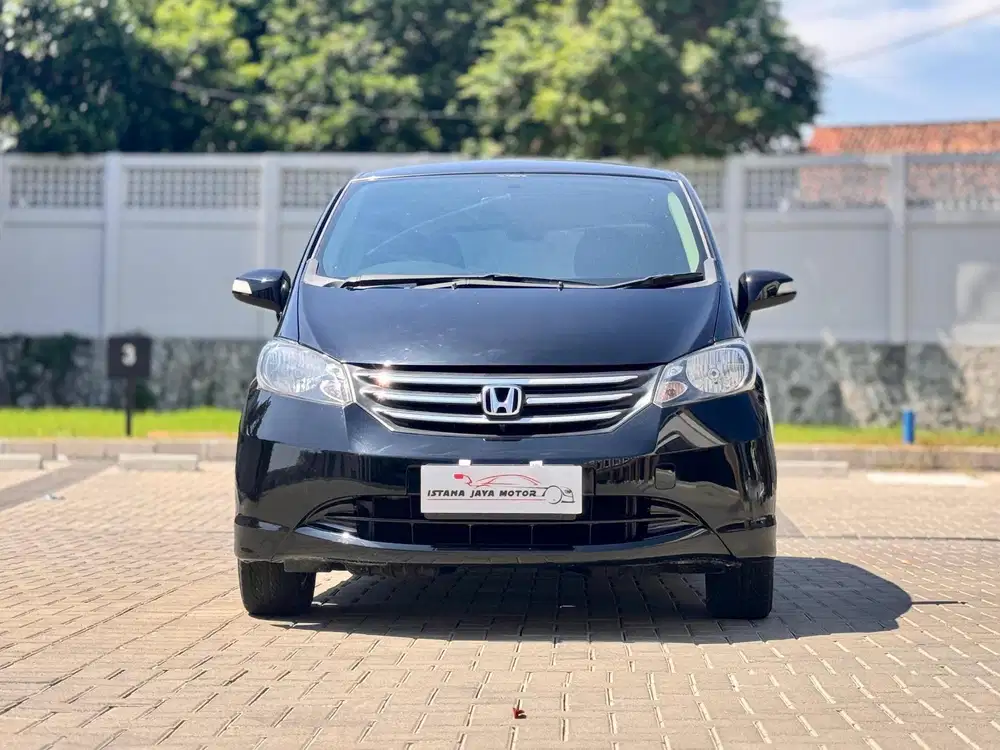 Honda Freed PSD AT 2011