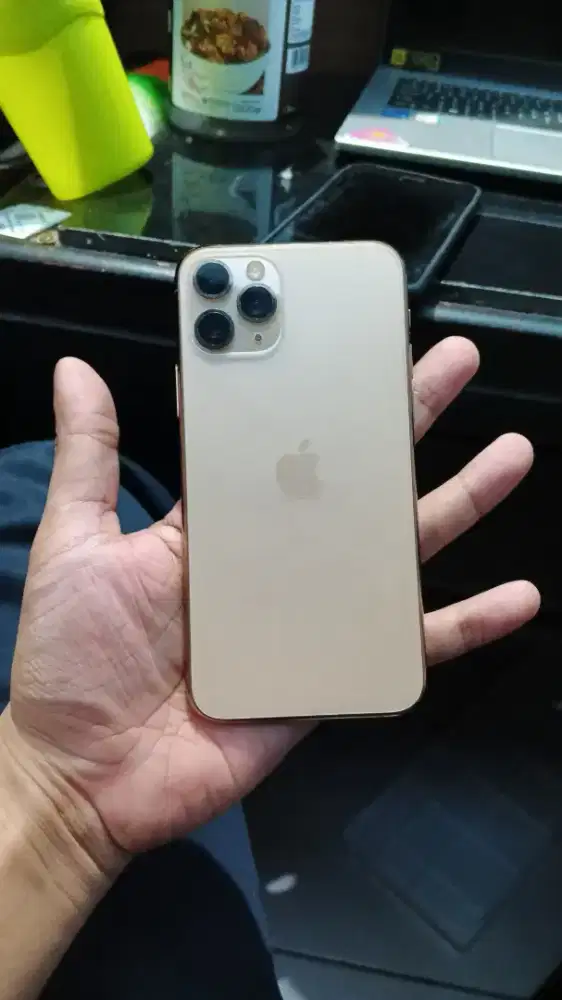 iPhone 11 Pro 256GB Gold Ex-iBox Resmi Sinyal Aman Mulus