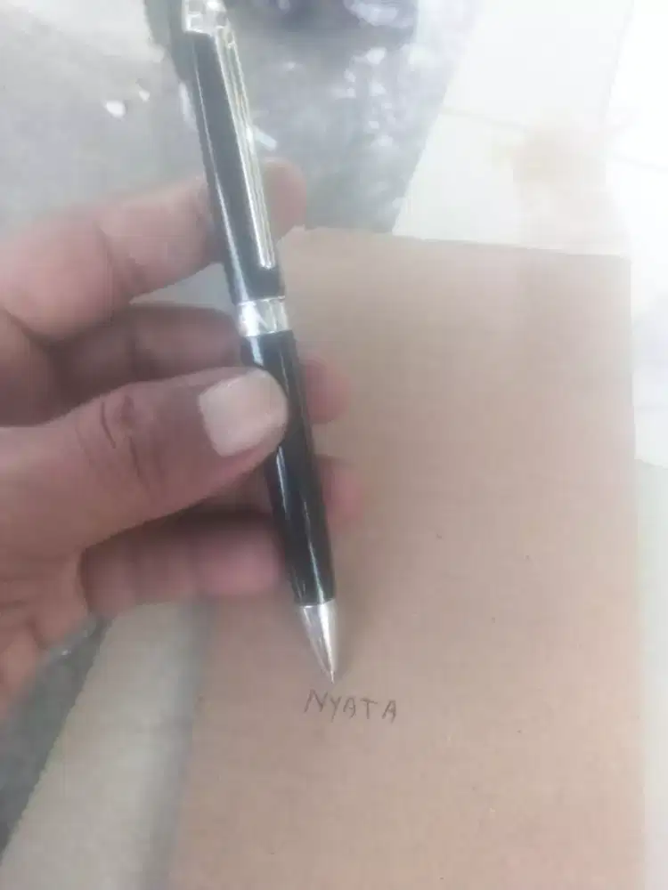 Pulpen caran d'ache