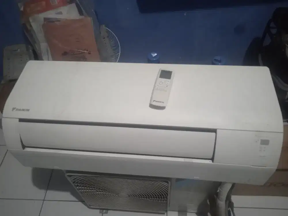 AC Daikin 1/2 pk malaysia