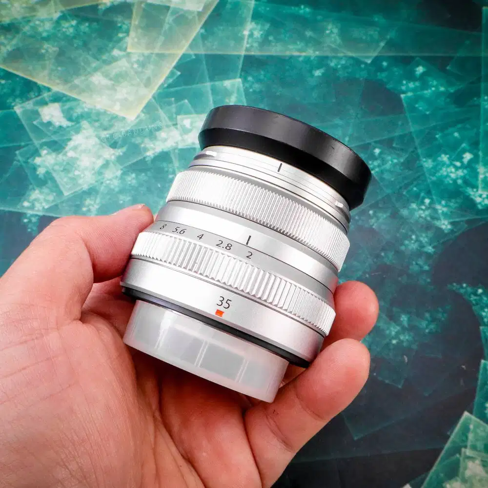 Fujinon XF 35mm F2. Fullset Mulus Sekali. Silver. Fuji fujifilm