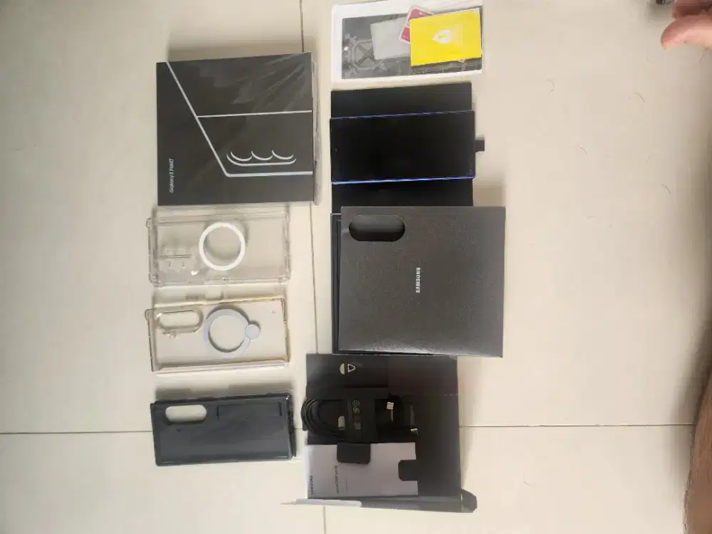 Galaxy fold 7, muluss, garansi