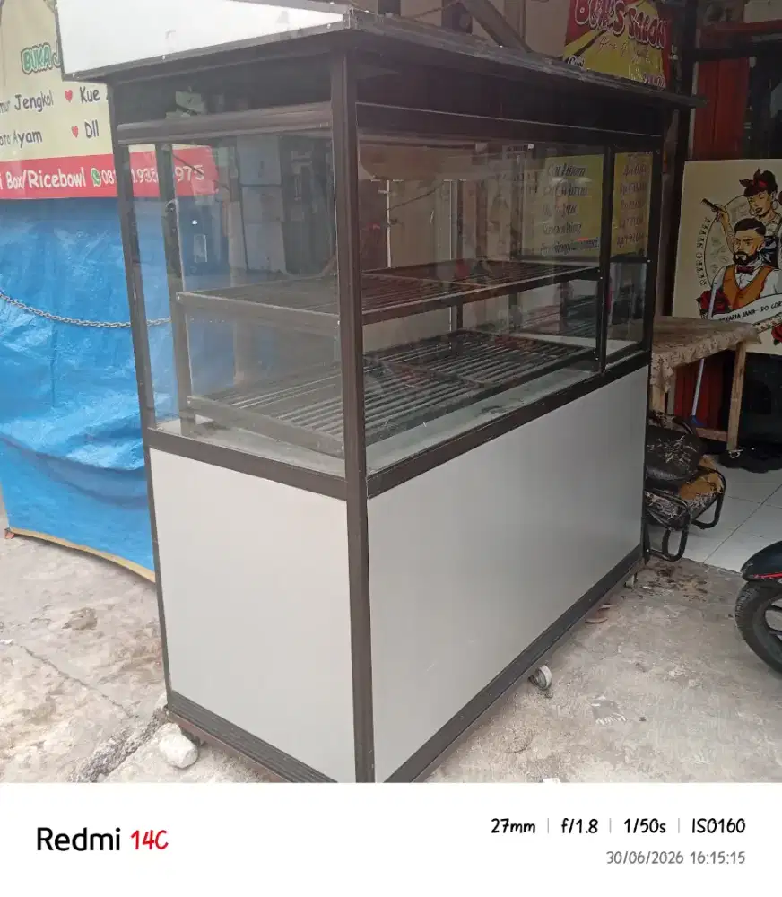 jual gerobak stenliss baru kepake 3 bln