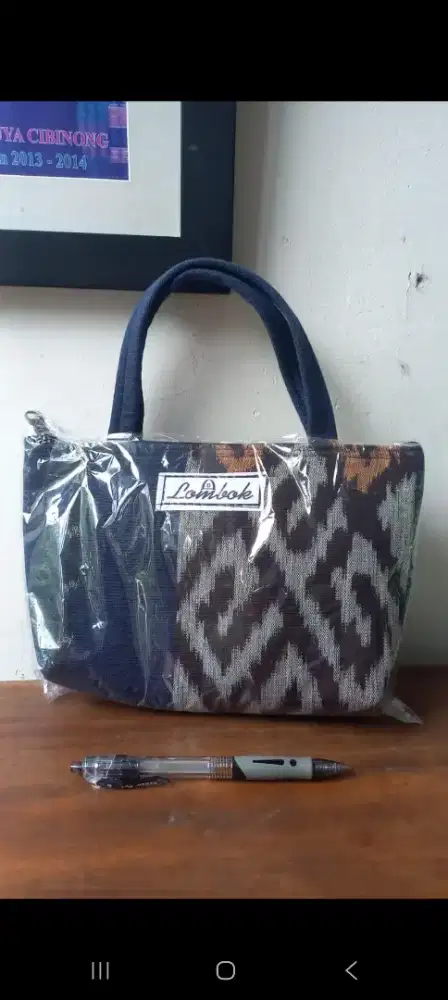 Tas wanita aali lombok