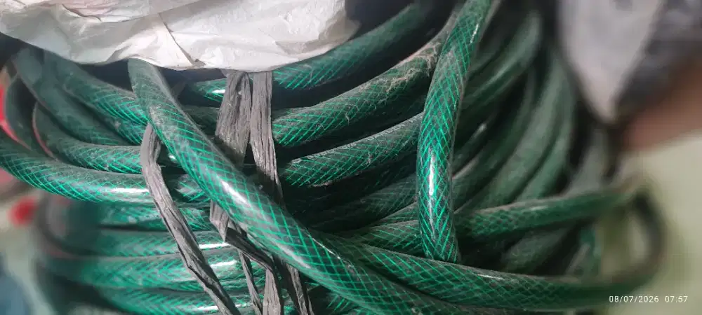 Dijual selang bekas tapi belum pernah dipakai