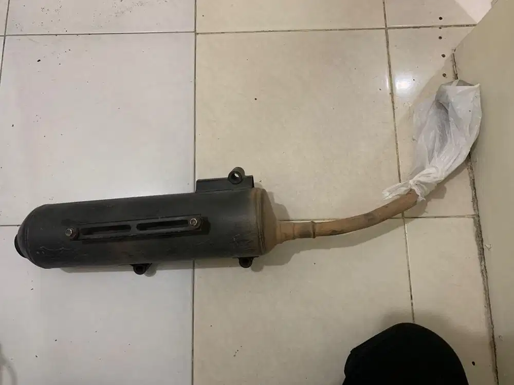 Jual saja knalpot ori cabutan vario kzr