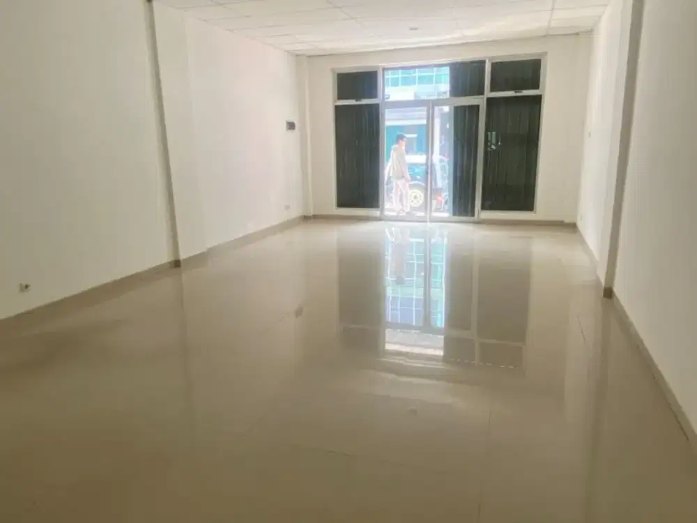 DISEWA RUKO BIDEX BSD 2,5 LANTAI SIAP PAKAI SEBELAH TERAS KOTA MALL
