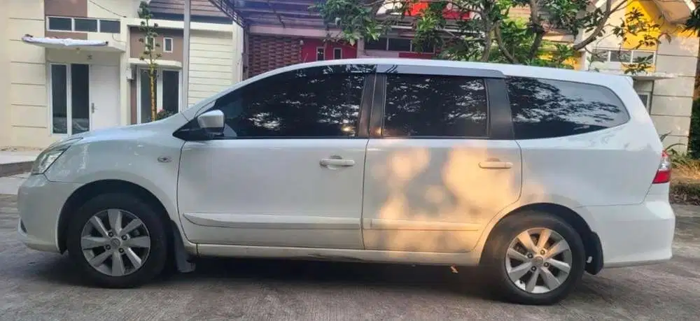 Nissan Livina 2016 Bensin