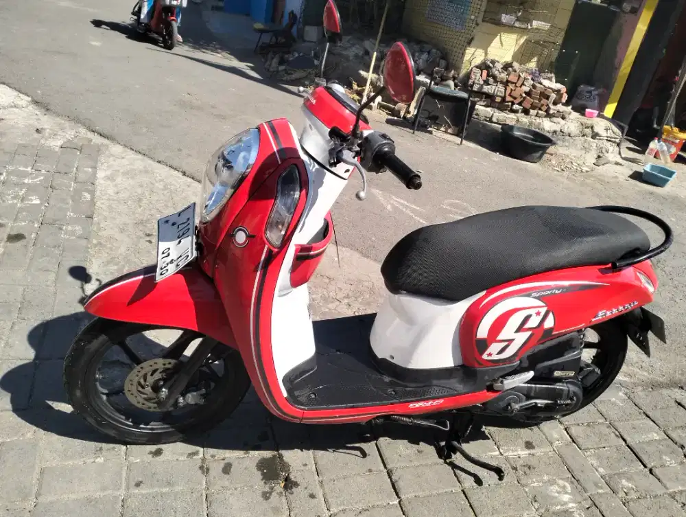 Honda Scoopy 2015 mulus