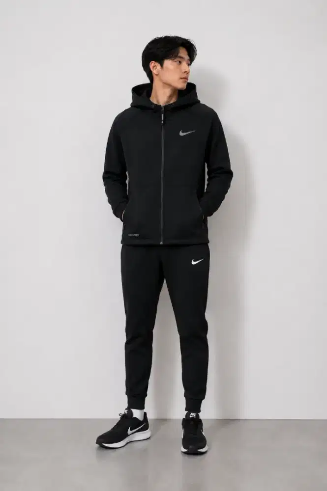 Nike Pro Therma-FIT Men's Full-Zip Hooded Jacket