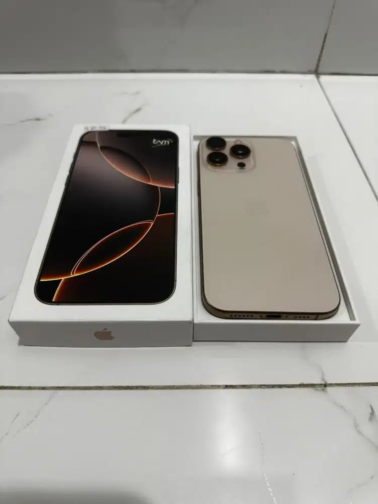 iPhone 16 Pro Max 256Gb Gold Resmi iBox Indonesia Fullset Lengkap