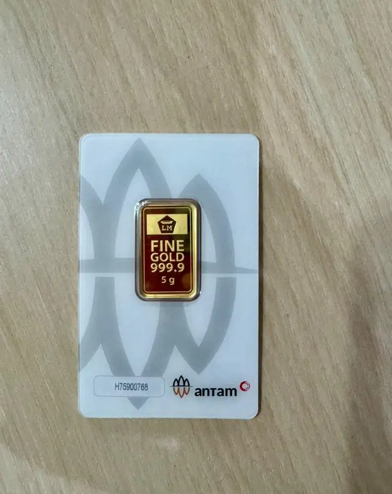 Logam mulia emas antam 5 gram certicard RM
