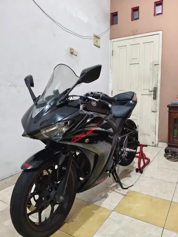 Yamaha R25 V1 2014 Black