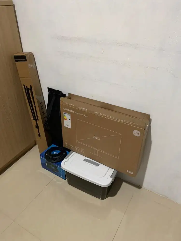 BARANG Preloved dan Baru