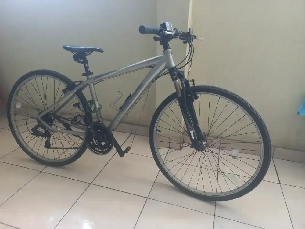 Sepeda MTB POLYGON HEIST 2.0