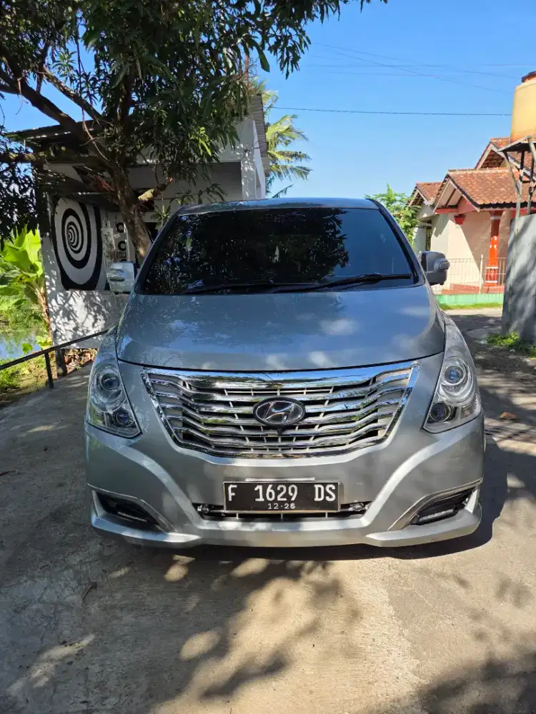 Hyundai H1 XG Diesel Matic 2016 istimewa