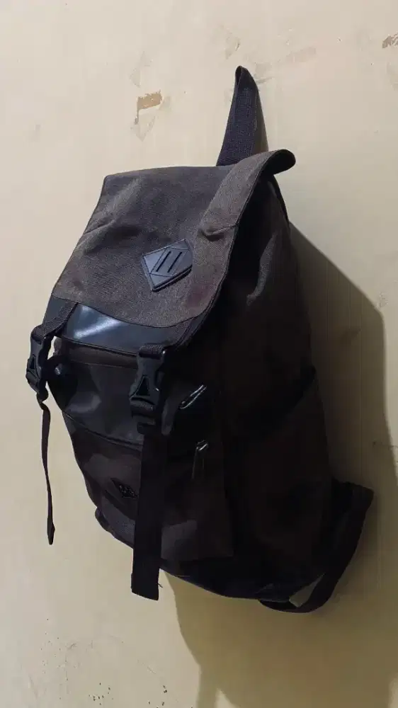 Tas visval kulit sangat tebal luar dalam