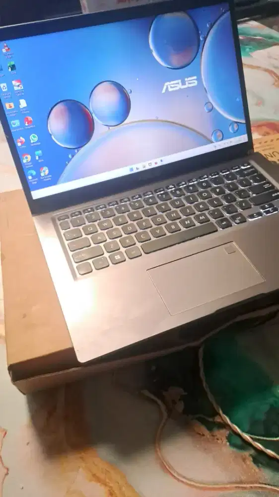 Laptop asus core i7 gen 10 ram 8 ssd