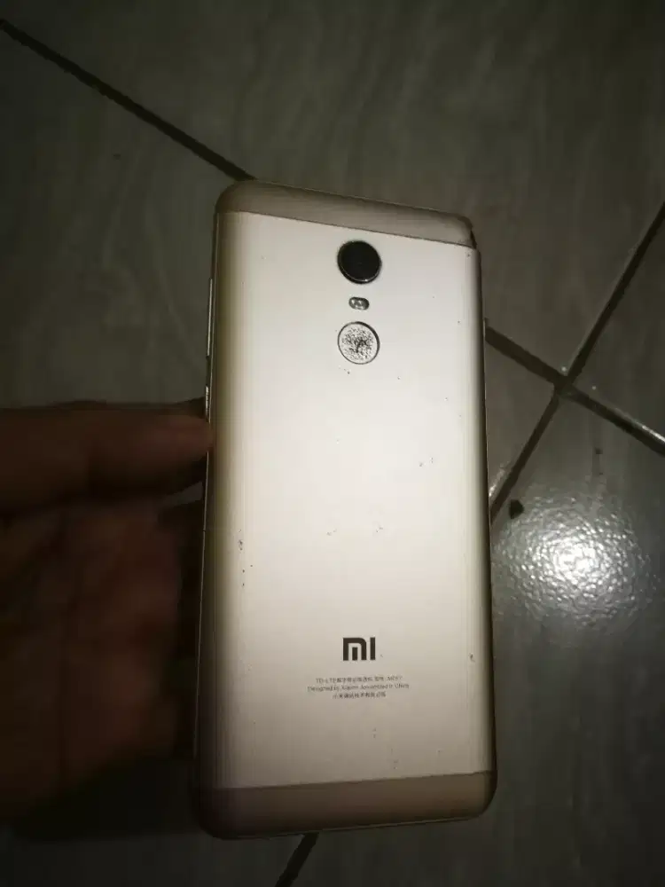 Redmi 5 plus 3/32