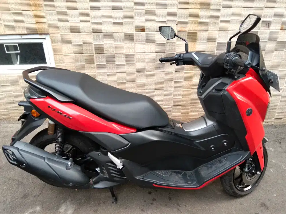 Dijual Yamaha N max tahun 2025 bln 12.