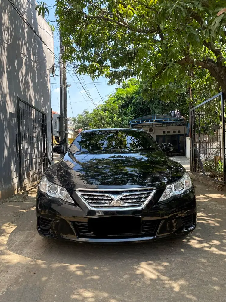 Toyota mark X 250G V6 2012