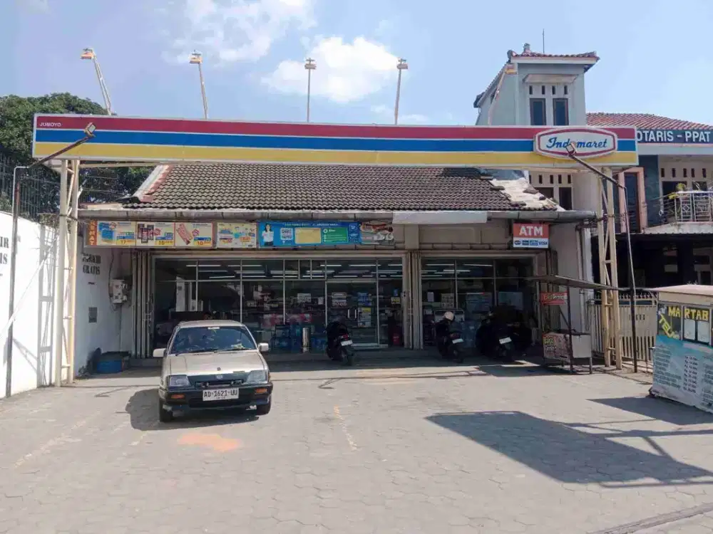 Dijual Toko Indomart Tepi Jalan Raya Magelang- Yogyakarta Timur Pasar Muntilan Magelang