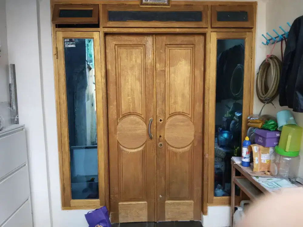 lowongan tukang harian (dicari yang tidak merokok selama bekerja)