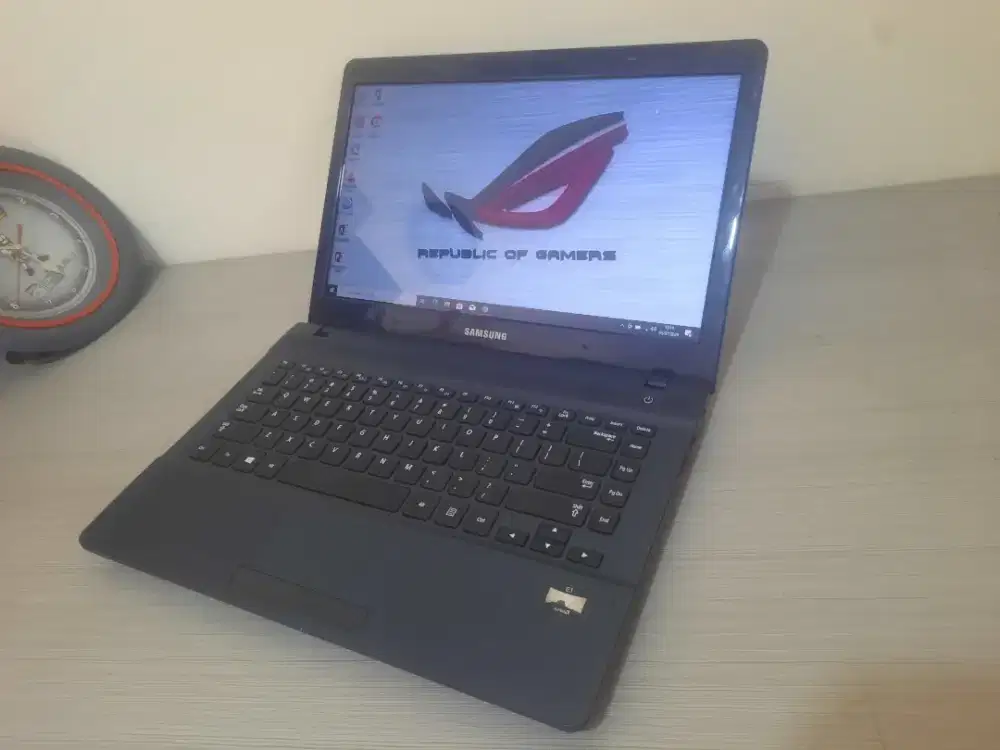 Laptop Samsung Siap Pakai(Tipe-275E-AMD-E1)Ram4gb/Hdd-250gb Normal COD