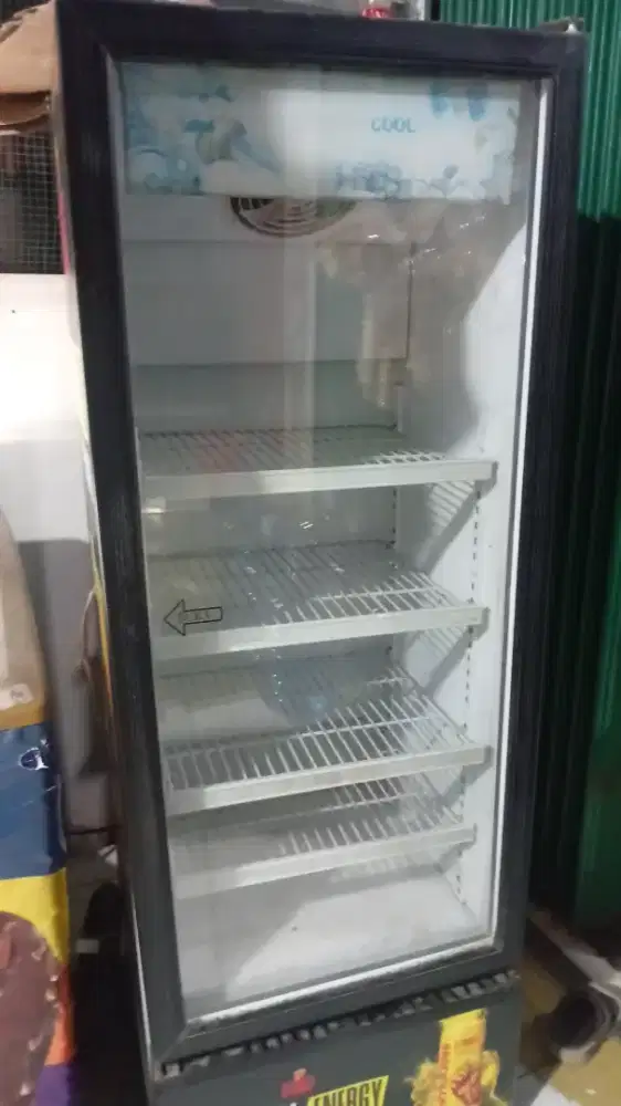 Jual cepat showcase normal