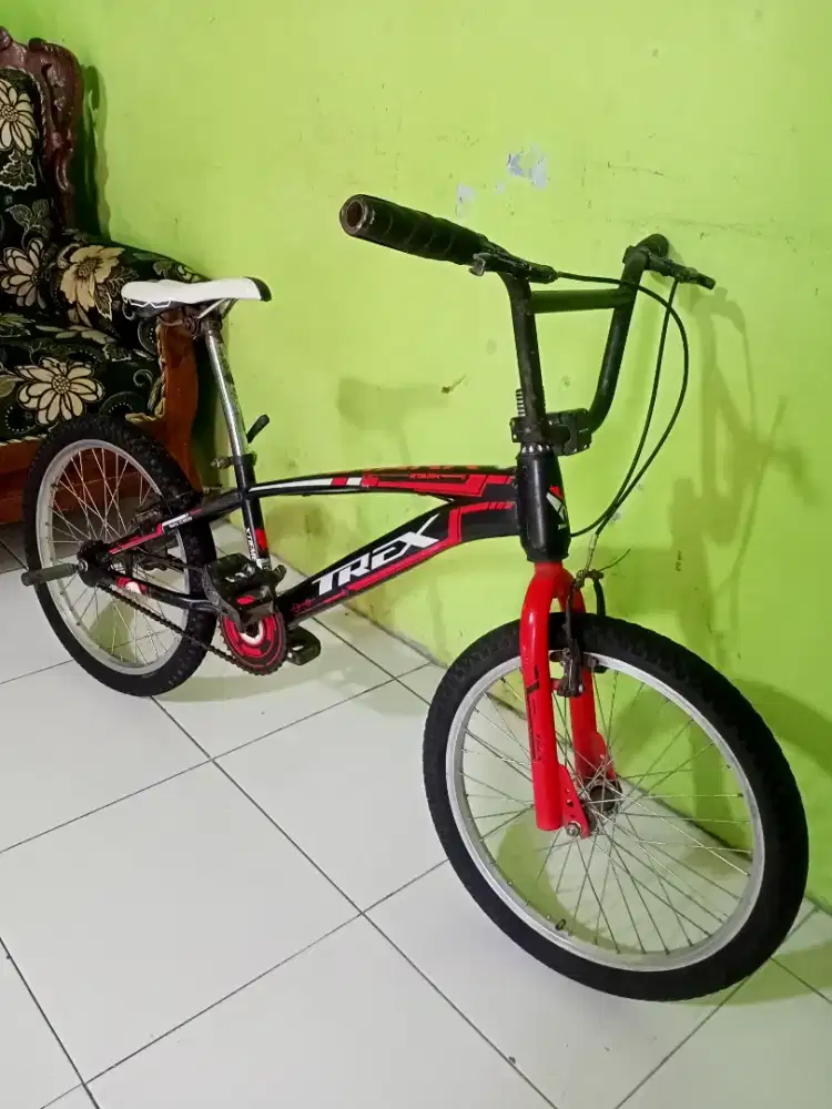 bmx trek r20 bagus