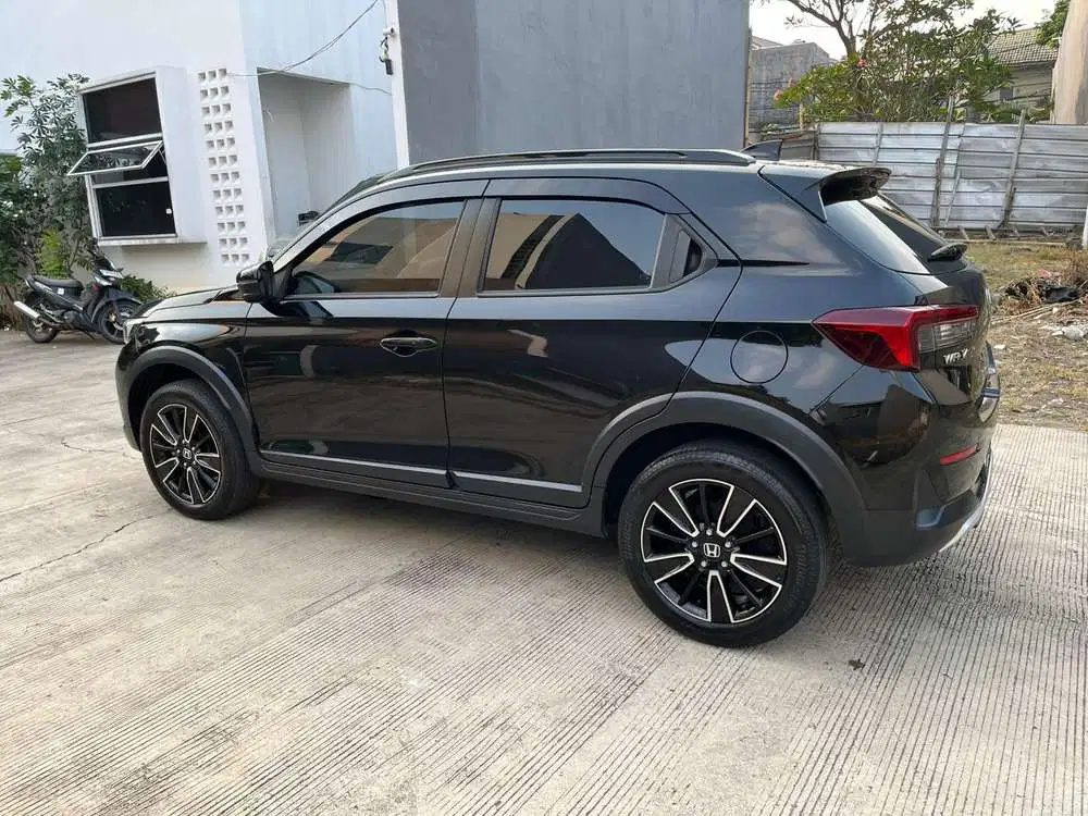 Honda WR-V 2023 Bensin