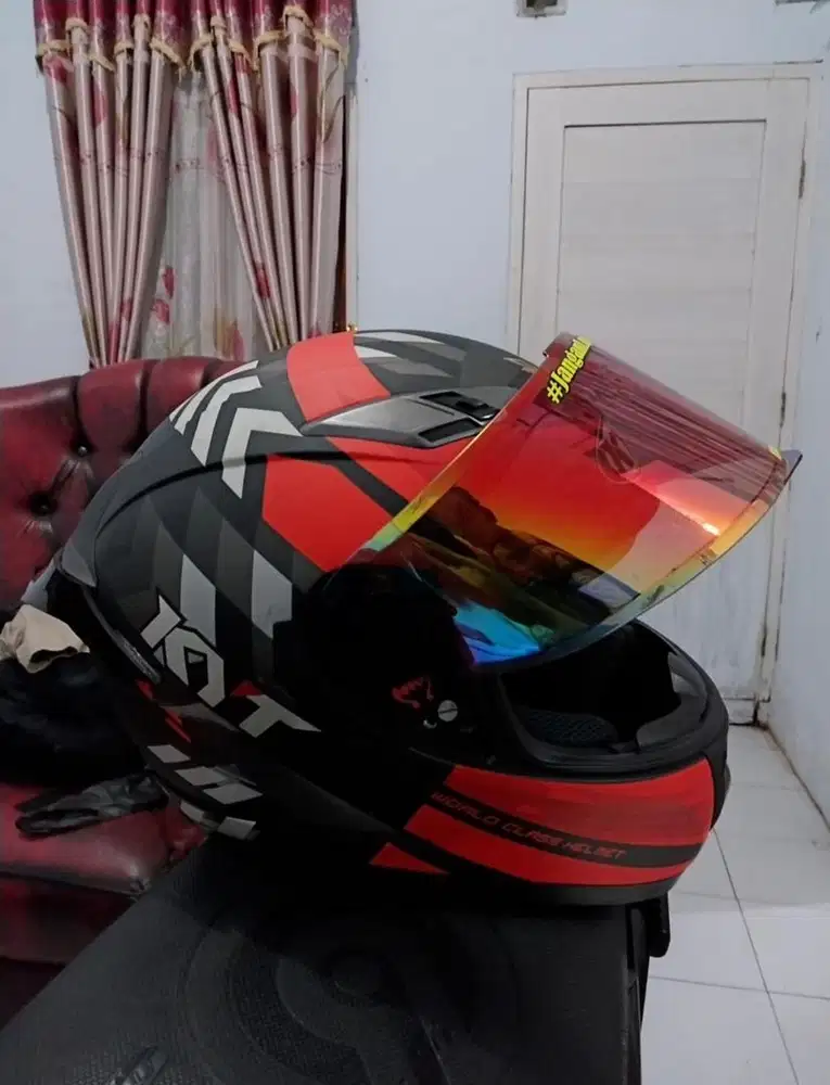 KYT falcon fr warna merah