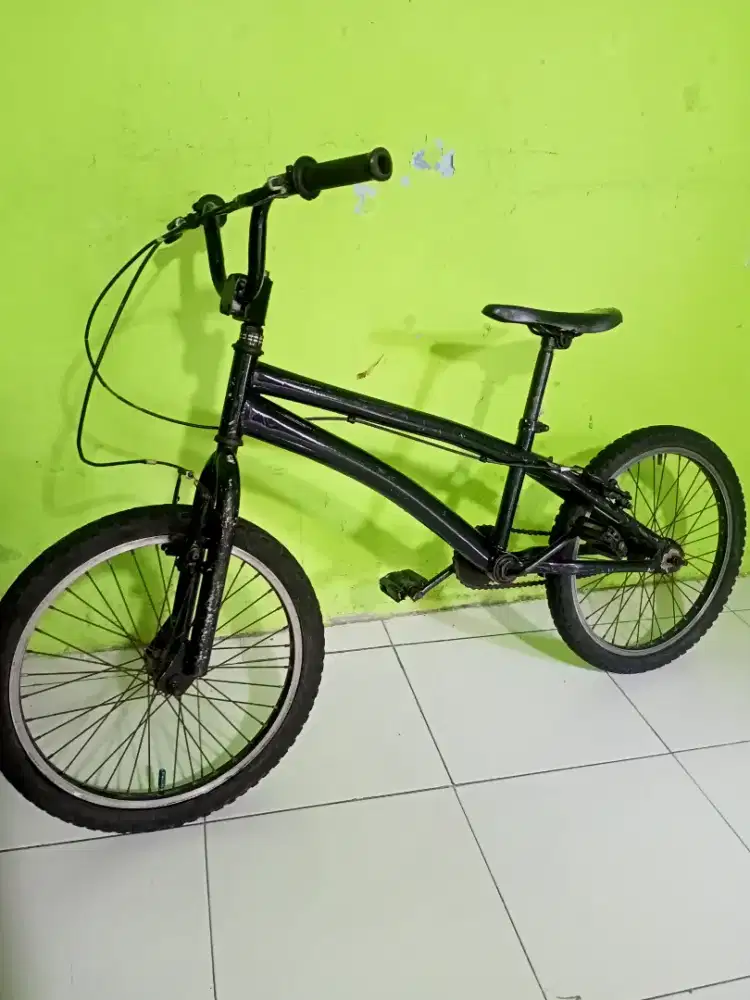 sepeda BMX r20 msh bagus