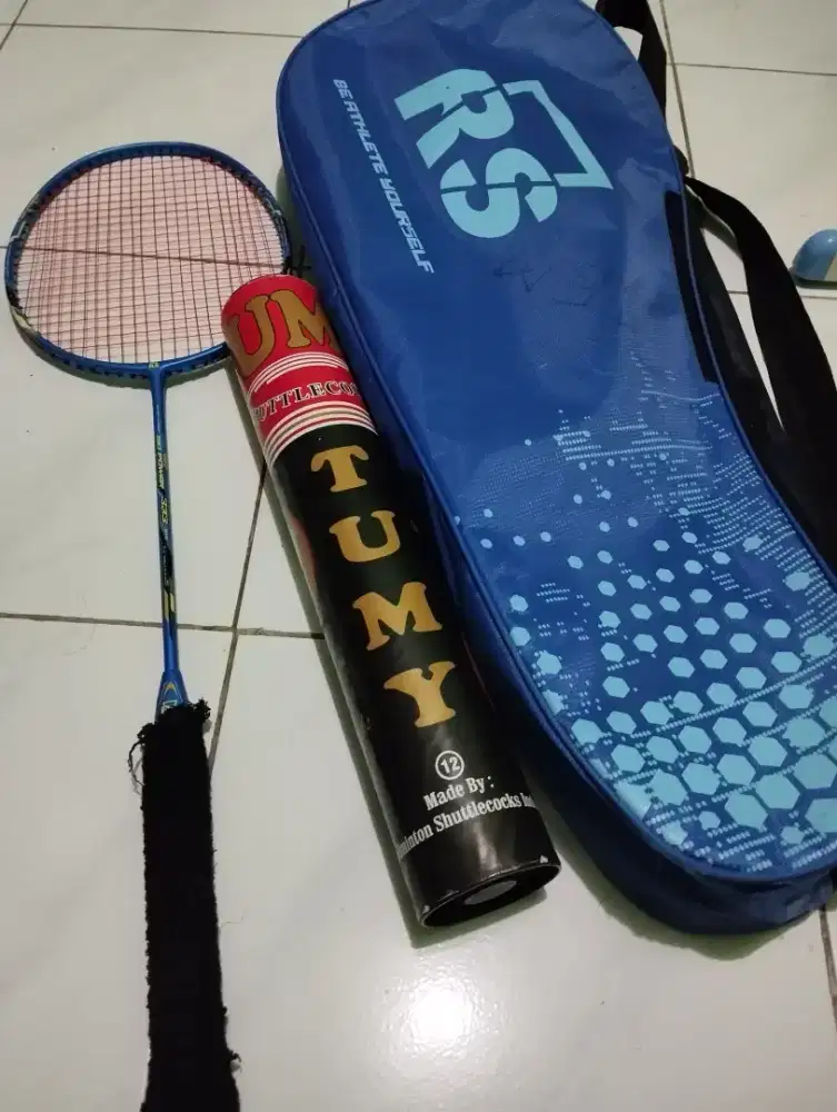 RAKET BADMINTON RS