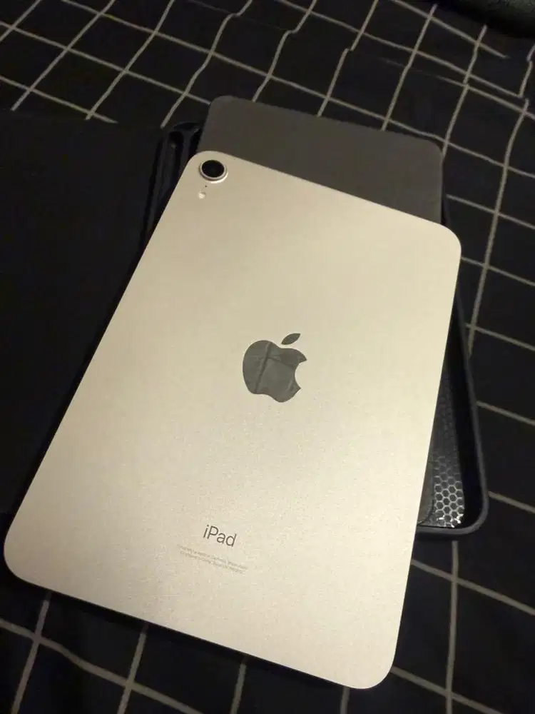 Apple IPAD Mini 6 Masih Mulus 98 persen tidak pernah dipakai