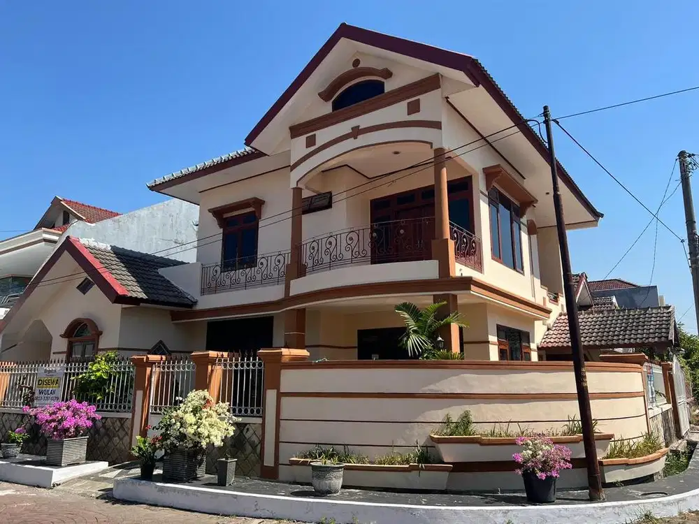Sewa rumah tahunan surabaya timur nirwana eksekutif blok AA