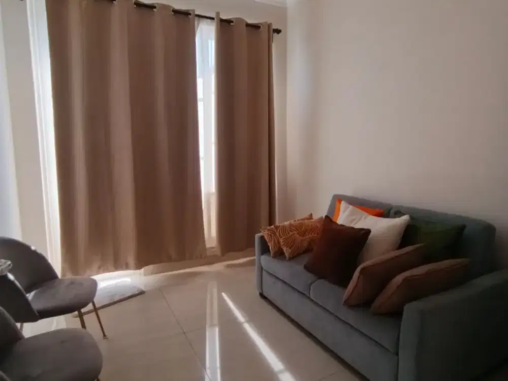 Disewakan Rumah Posisi Hook Siap Huni Minimalis Lokasi di Podomoro Park Cluster Anapuri Bandung